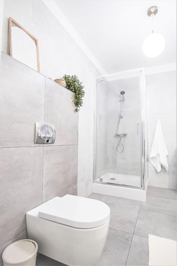 Garden Apartment Krakow Ngoại thất bức ảnh